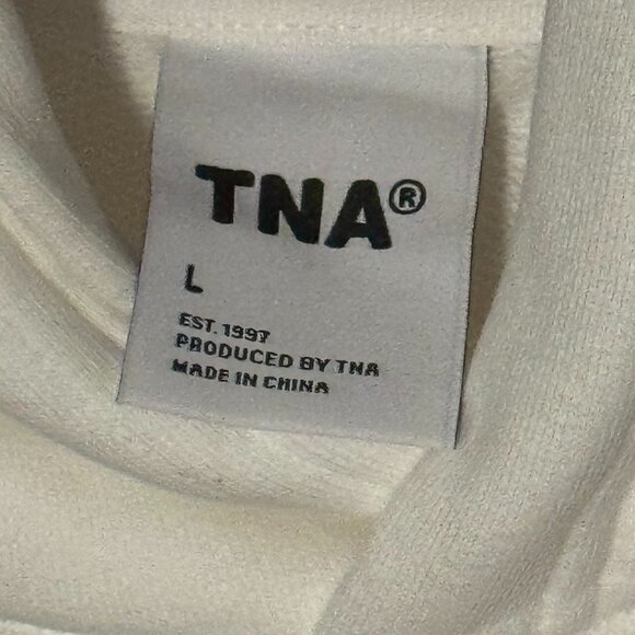TNA Aritzia Crop Hoodie New without Tags - Picture 2 of 5